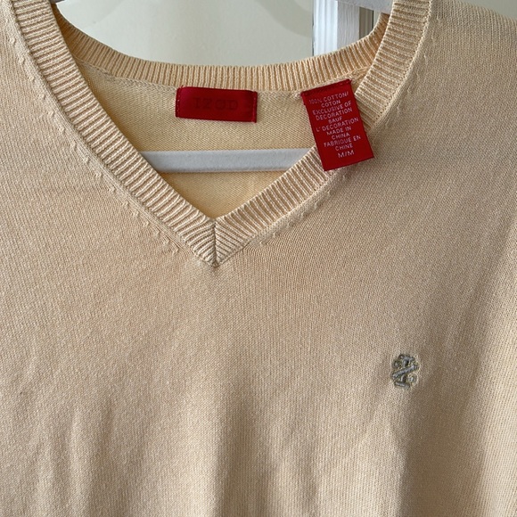 IZOD men’s medium cotton V neck sweater peachy warm yellow, great condition - Picture 3 of 5